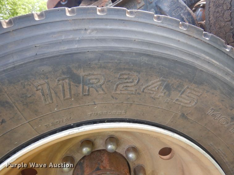 image for item DK0924 1991 Peterbilt 378  semi truck