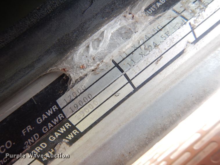 image for item DK0924 1991 Peterbilt 378  semi truck