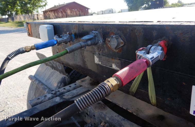 image for item DK0940 2012 Fontaine HAITX22RSA  drop deck trailer