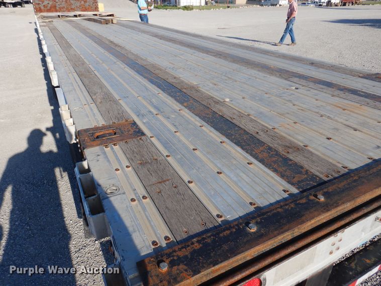 image for item DK0940 2012 Fontaine HAITX22RSA  drop deck trailer