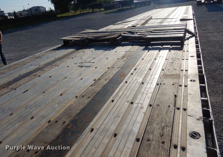 image for item DK0940 2012 Fontaine HAITX22RSA  drop deck trailer
