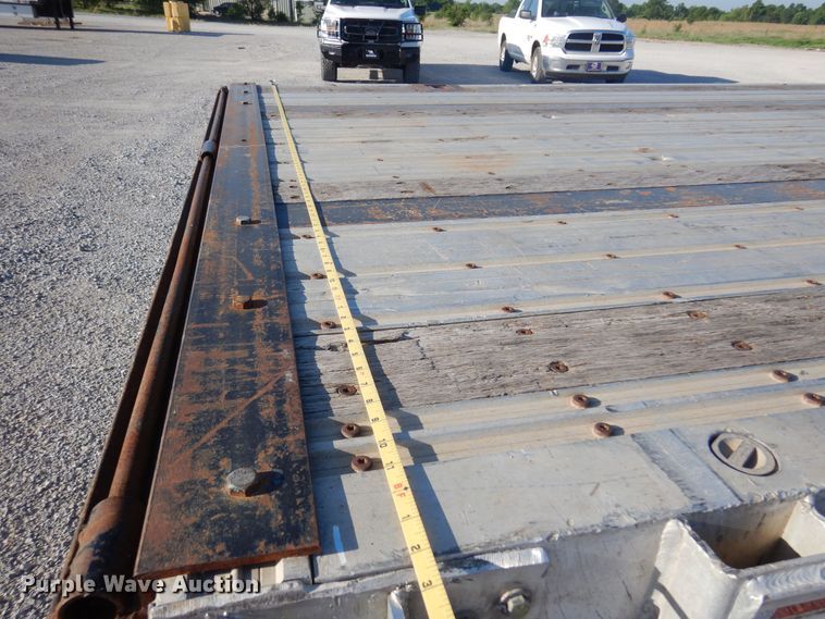 image for item DK0940 2012 Fontaine HAITX22RSA  drop deck trailer