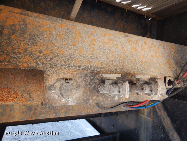 image for item DK0941 2012 Fontaine HAITX22RSA  drop deck trailer