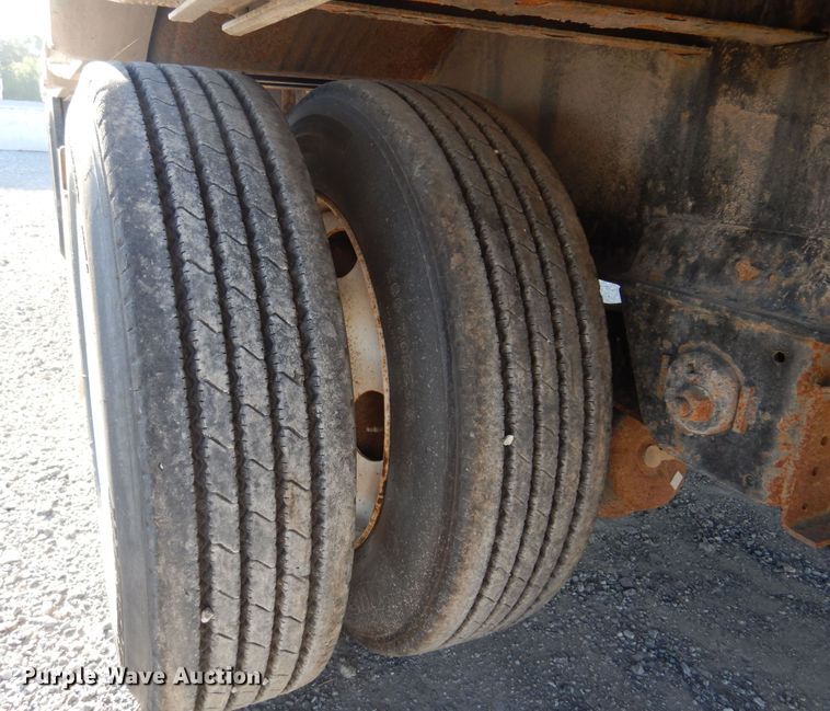 image for item DK0941 2012 Fontaine HAITX22RSA  drop deck trailer