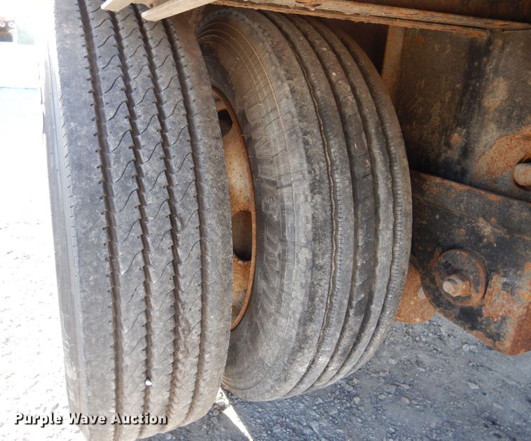 image for item DK0941 2012 Fontaine HAITX22RSA  drop deck trailer