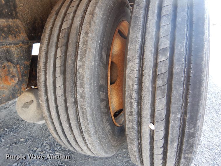 image for item DK0941 2012 Fontaine HAITX22RSA  drop deck trailer