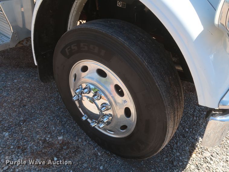 image for item DK3734 2021 Peterbilt 389  semi truck