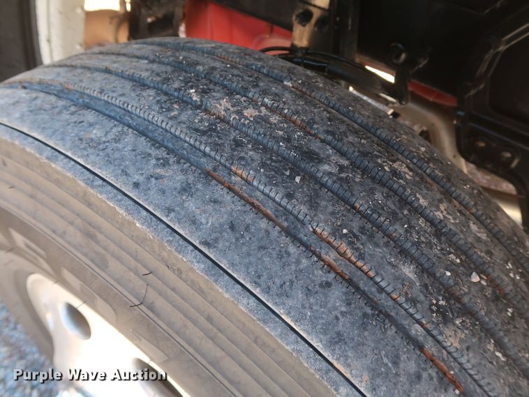 image for item DK3734 2021 Peterbilt 389  semi truck