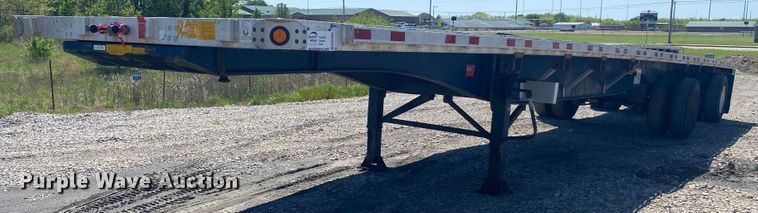 image for item DM4093 2002 Utility Trailer MFG FLBD  flatbed trailer