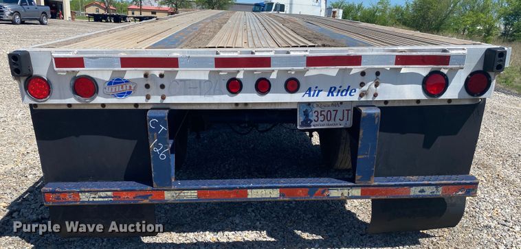 image for item DM4093 2002 Utility Trailer MFG FLBD  flatbed trailer