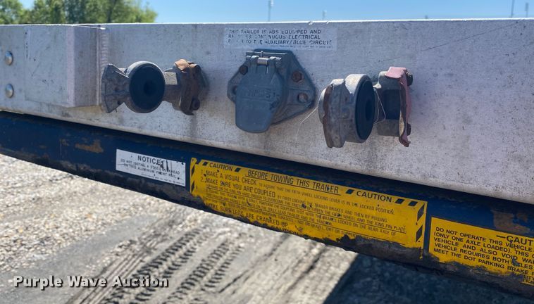 image for item DM4093 2002 Utility Trailer MFG FLBD  flatbed trailer