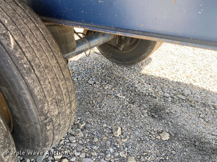 image for item DM4093 2002 Utility Trailer MFG FLBD  flatbed trailer