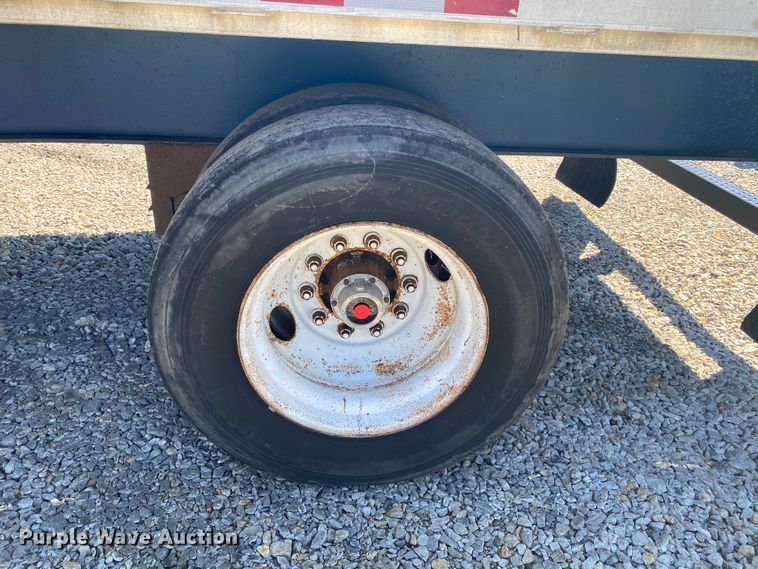 image for item DM4093 2002 Utility Trailer MFG FLBD  flatbed trailer