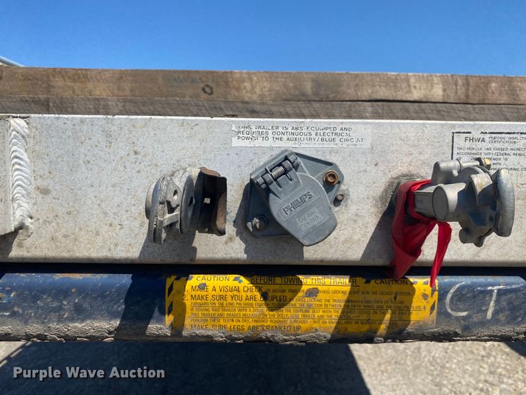 image for item DM4094 2003 Utility Trailer MFG FLBD flatbed trailer