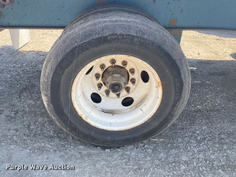 image for item DM4094 2003 Utility Trailer MFG FLBD flatbed trailer