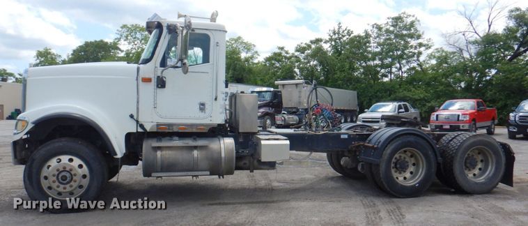 image for item DP4165 2007 International 5900i  semi truck