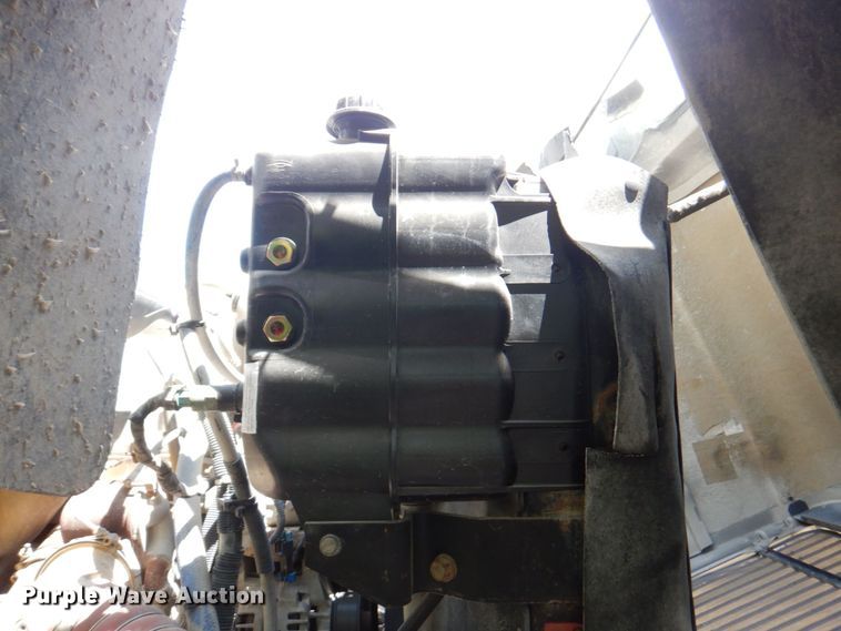 image for item DP4165 2007 International 5900i  semi truck