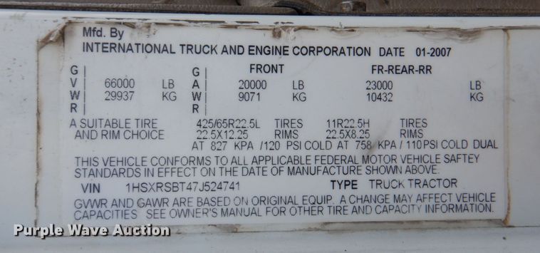 image for item DP4165 2007 International 5900i  semi truck