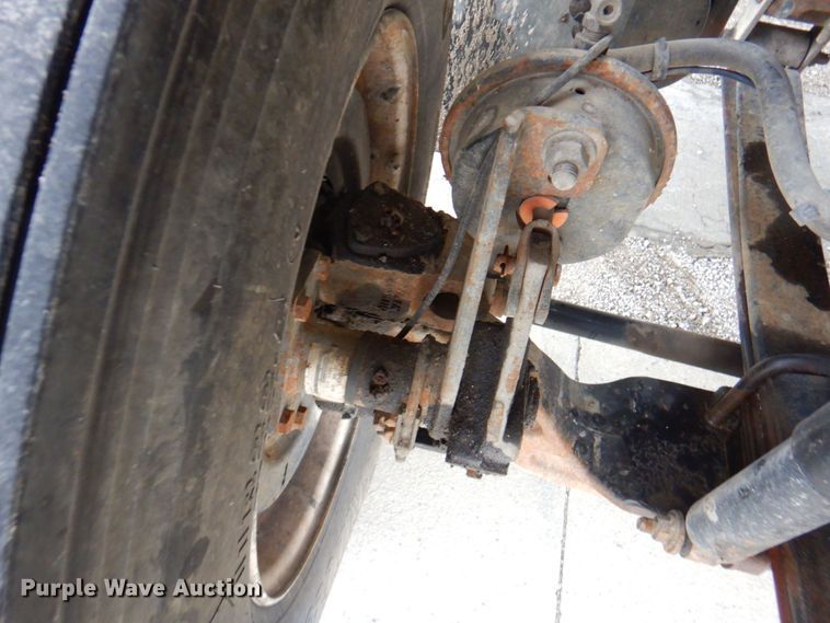 image for item DP4210 2008 International 7600  flatbed truck