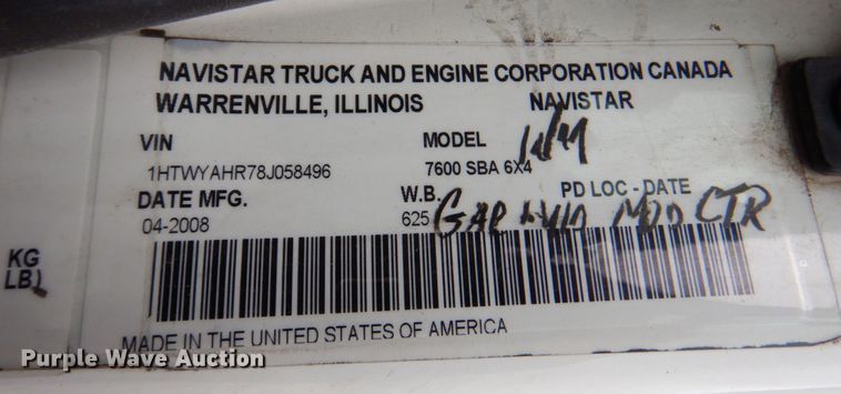 image for item DP4210 2008 International 7600  flatbed truck