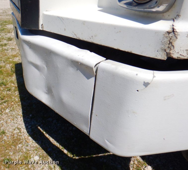 image for item DP4217 1995 WhiteGMC WG  semi truck