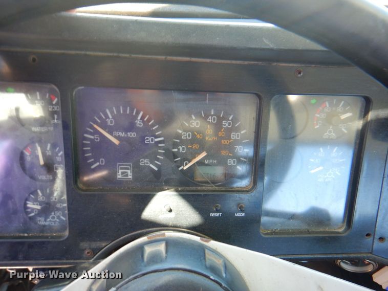 image for item DP4217 1995 WhiteGMC WG  semi truck