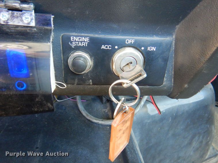 image for item DP4217 1995 WhiteGMC WG  semi truck