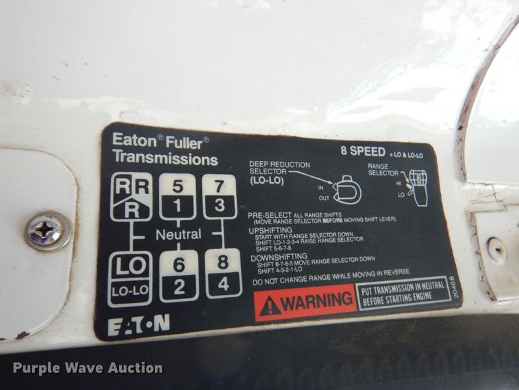 image for item DP4217 1995 WhiteGMC WG  semi truck