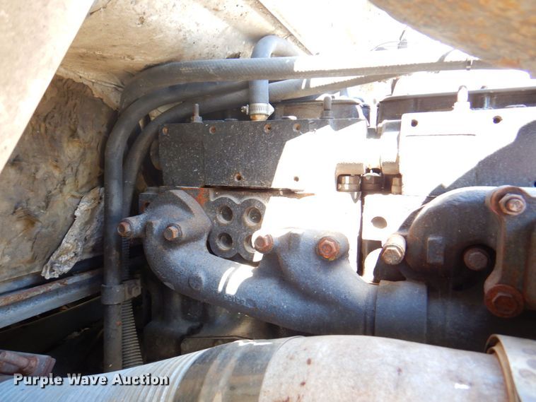 image for item DP4217 1995 WhiteGMC WG  semi truck