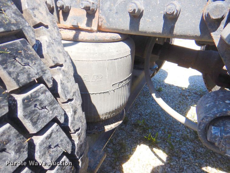 image for item DP4217 1995 WhiteGMC WG  semi truck