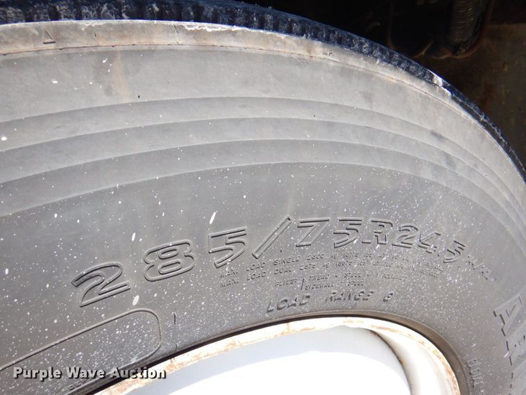 image for item DP4217 1995 WhiteGMC WG  semi truck