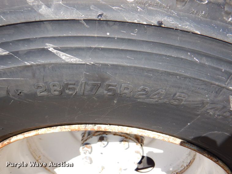 image for item DP4217 1995 WhiteGMC WG  semi truck