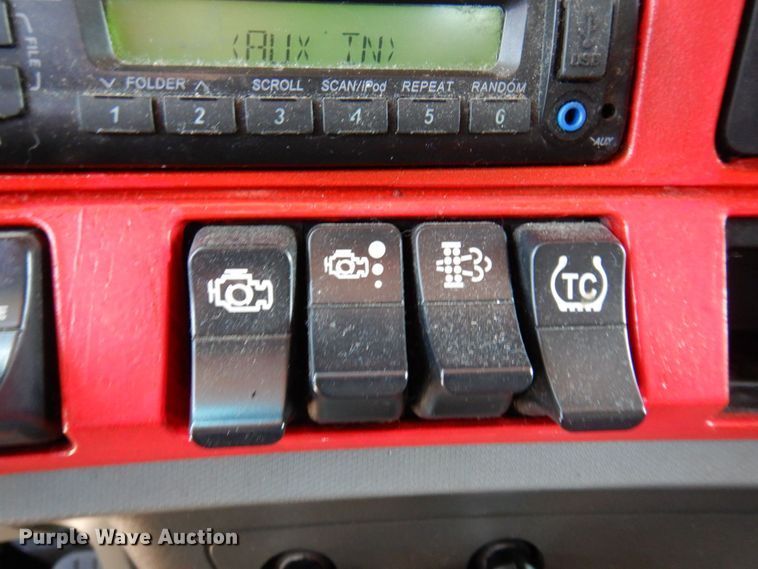 image for item DP5511 2014 Kenworth T680  semi truck