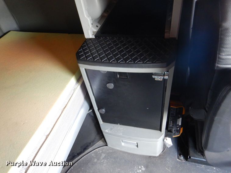 image for item DP5511 2014 Kenworth T680  semi truck