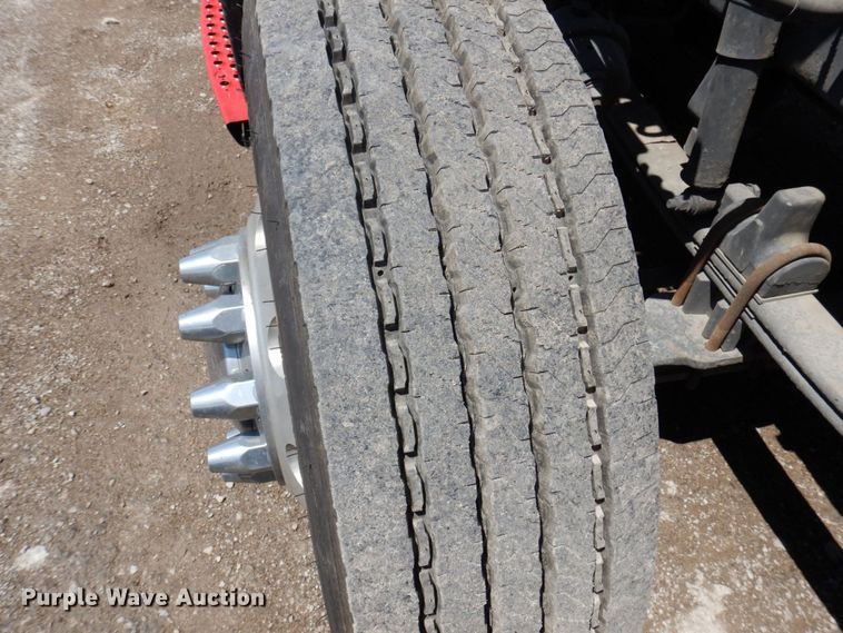 image for item DP5511 2014 Kenworth T680  semi truck