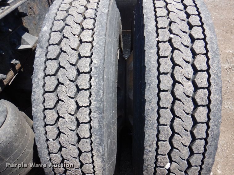 image for item DP5511 2014 Kenworth T680  semi truck