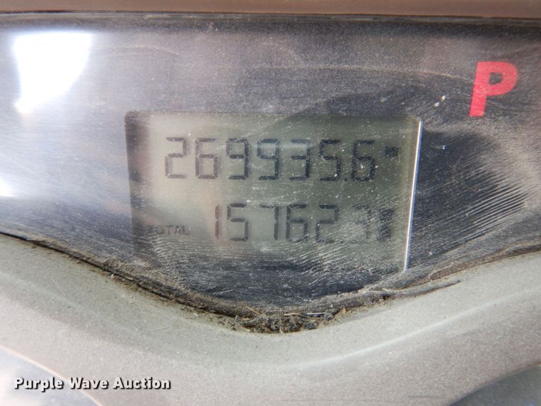 image for item DP5515 2004 Mack CX613  semi truck