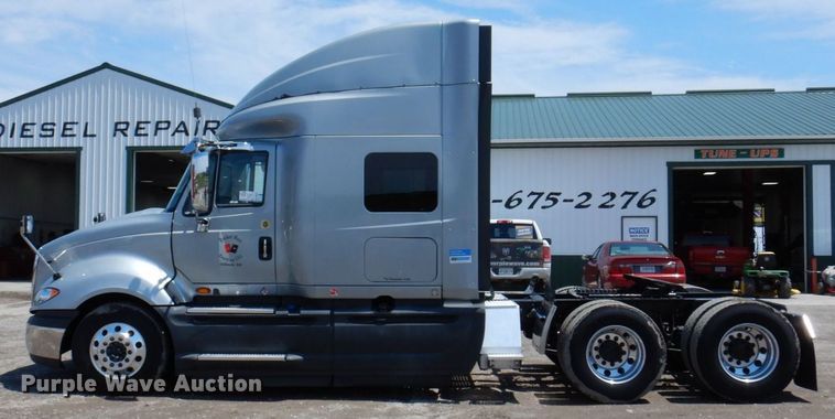 image for item DP5517 2016 International ProStar 122  semi truck