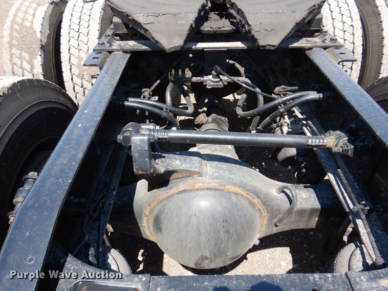 image for item DP5517 2016 International ProStar 122  semi truck