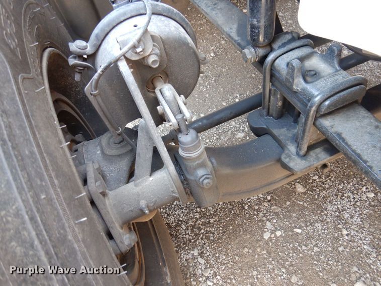 image for item DP5517 2016 International ProStar 122  semi truck