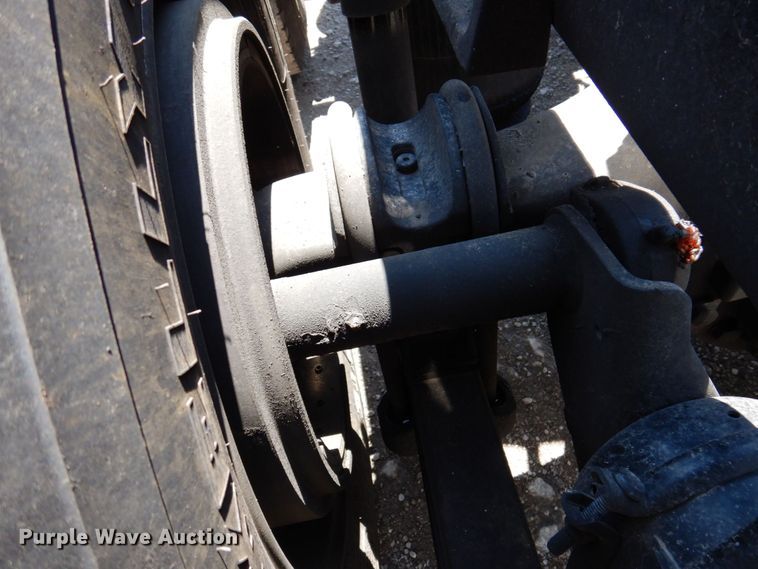 image for item DP5517 2016 International ProStar 122  semi truck