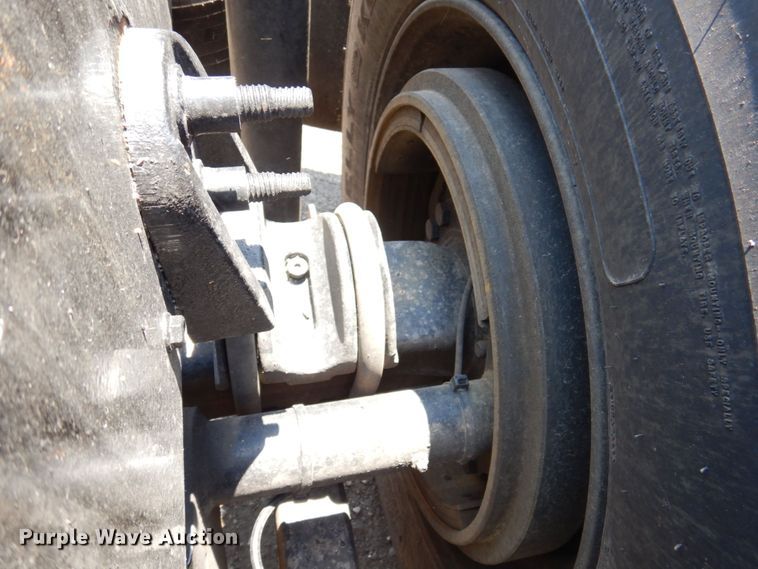 image for item DP5517 2016 International ProStar 122  semi truck