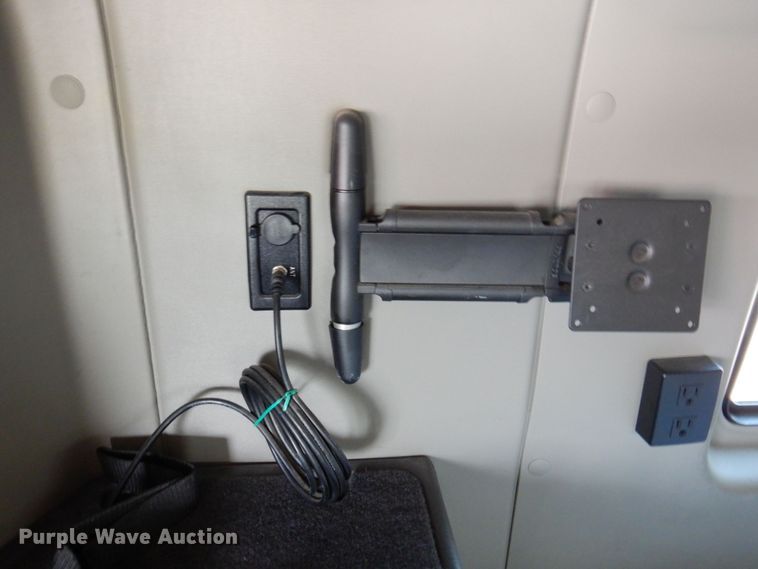 image for item DP5517 2016 International ProStar 122  semi truck