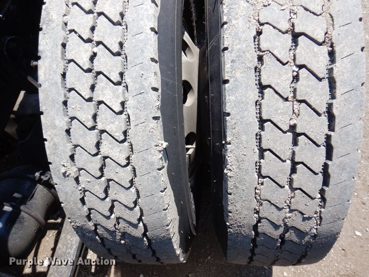 image for item DP5517 2016 International ProStar 122  semi truck