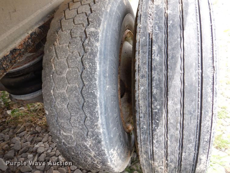 image for item DP5538 1995 Alumatech  end dump trailer