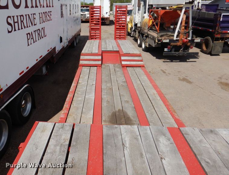 image for item DR0432 2003 XLSP  drop deck equipment trailer