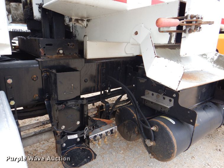 image for item DS8035 2011 International WorkStar 7400SFA  refuse truck