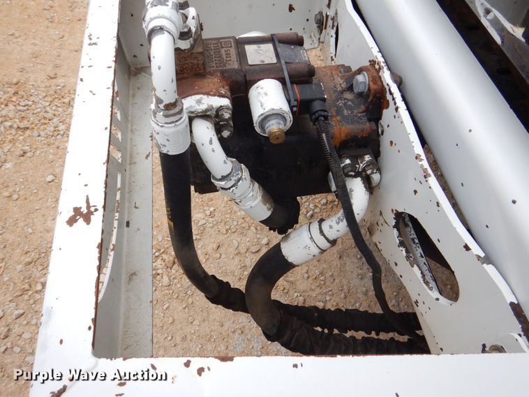 image for item DS8035 2011 International WorkStar 7400SFA  refuse truck