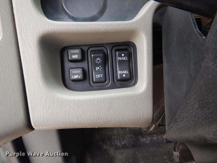 image for item DS8035 2011 International WorkStar 7400SFA  refuse truck