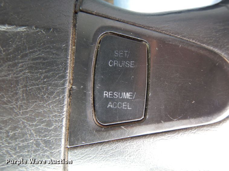 image for item DS8035 2011 International WorkStar 7400SFA  refuse truck